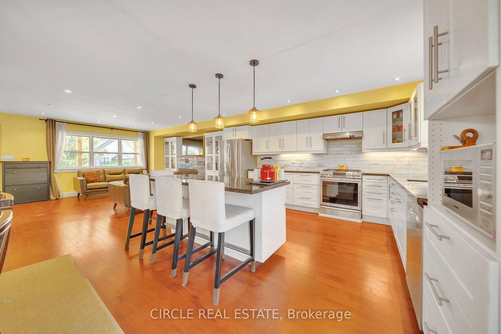 Detached House for sale at 1043 Shaw Drive, Mississauga, Ontario, L5G 3Z3 - Lakeview - MLS: W12885086