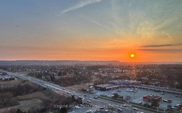 1404 - 8010 Derry Road