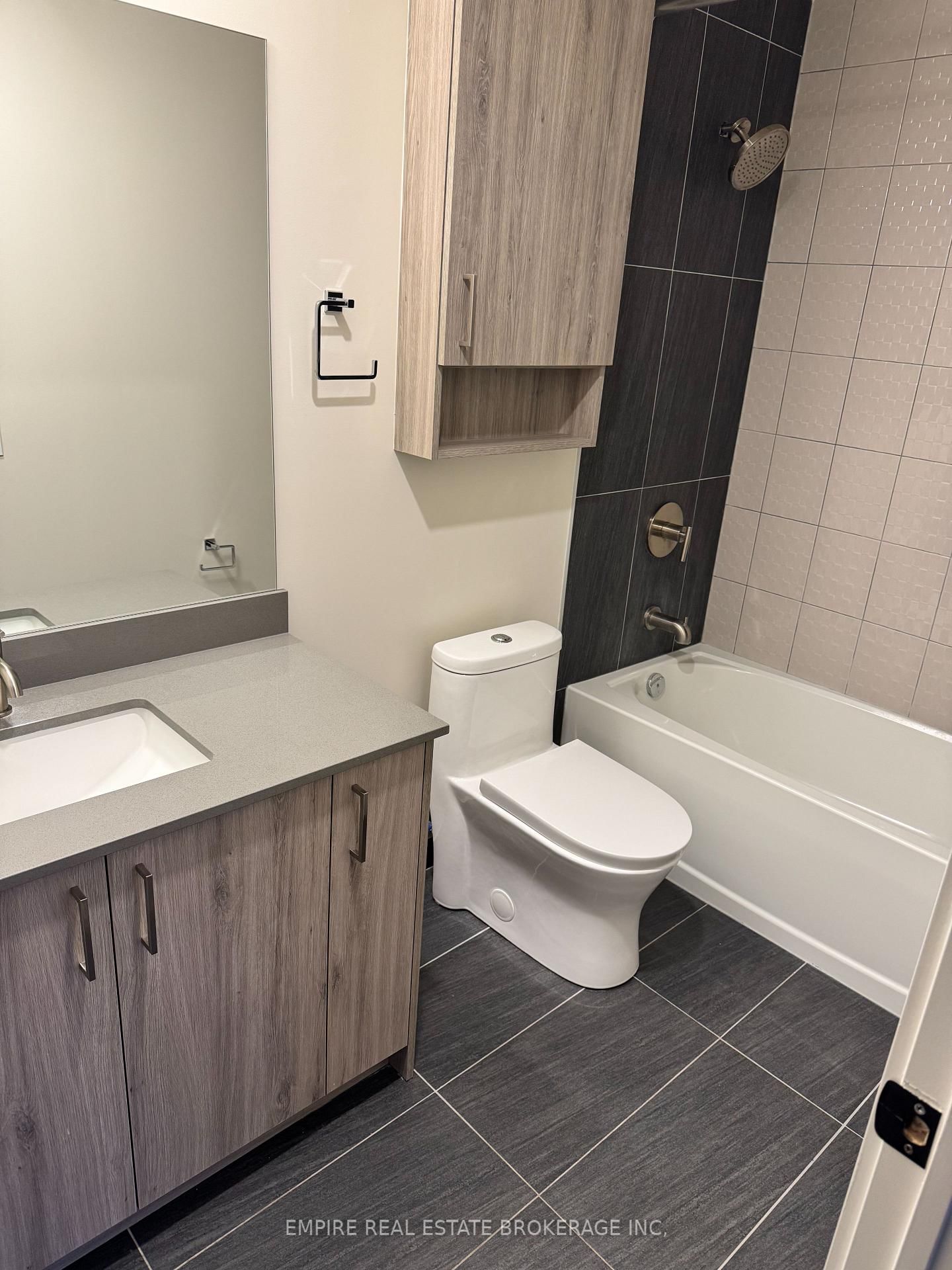8010 Derry Road, Unit 1404 - Photo 7