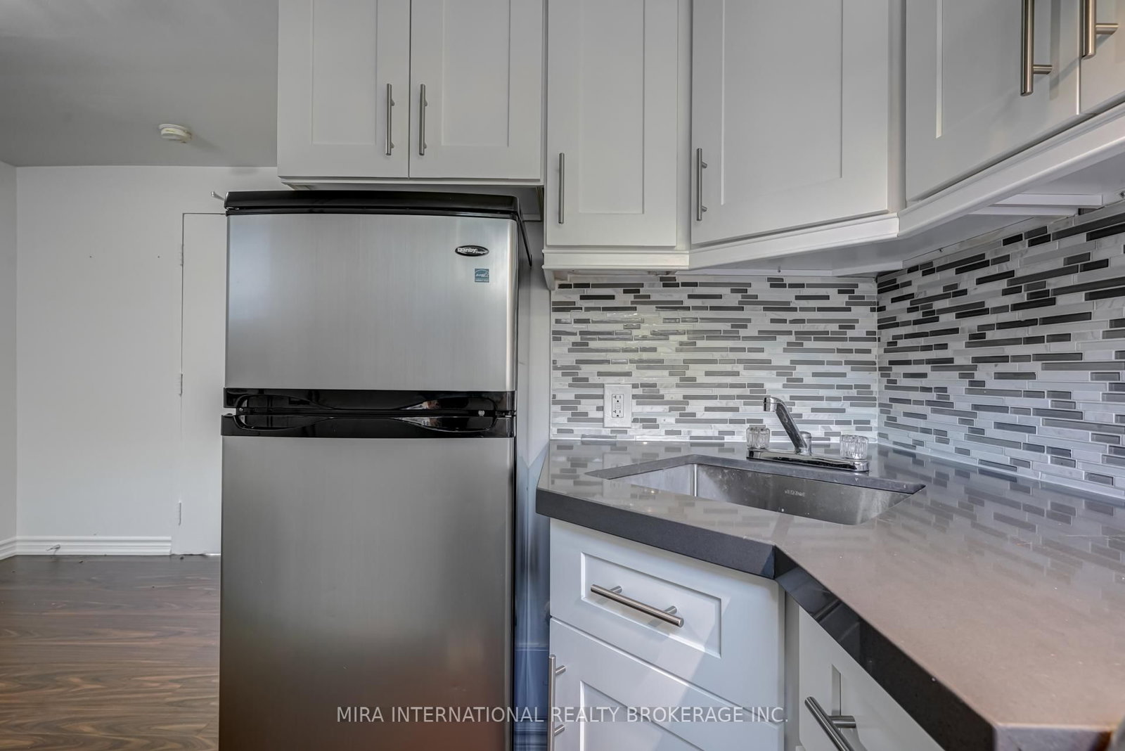 70 Melbourne Avenue, Unit 105 - Photo 7