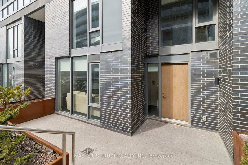 TH109 - 160 Flemington Rd E, Toronto, M6A 0A9 | Image 2