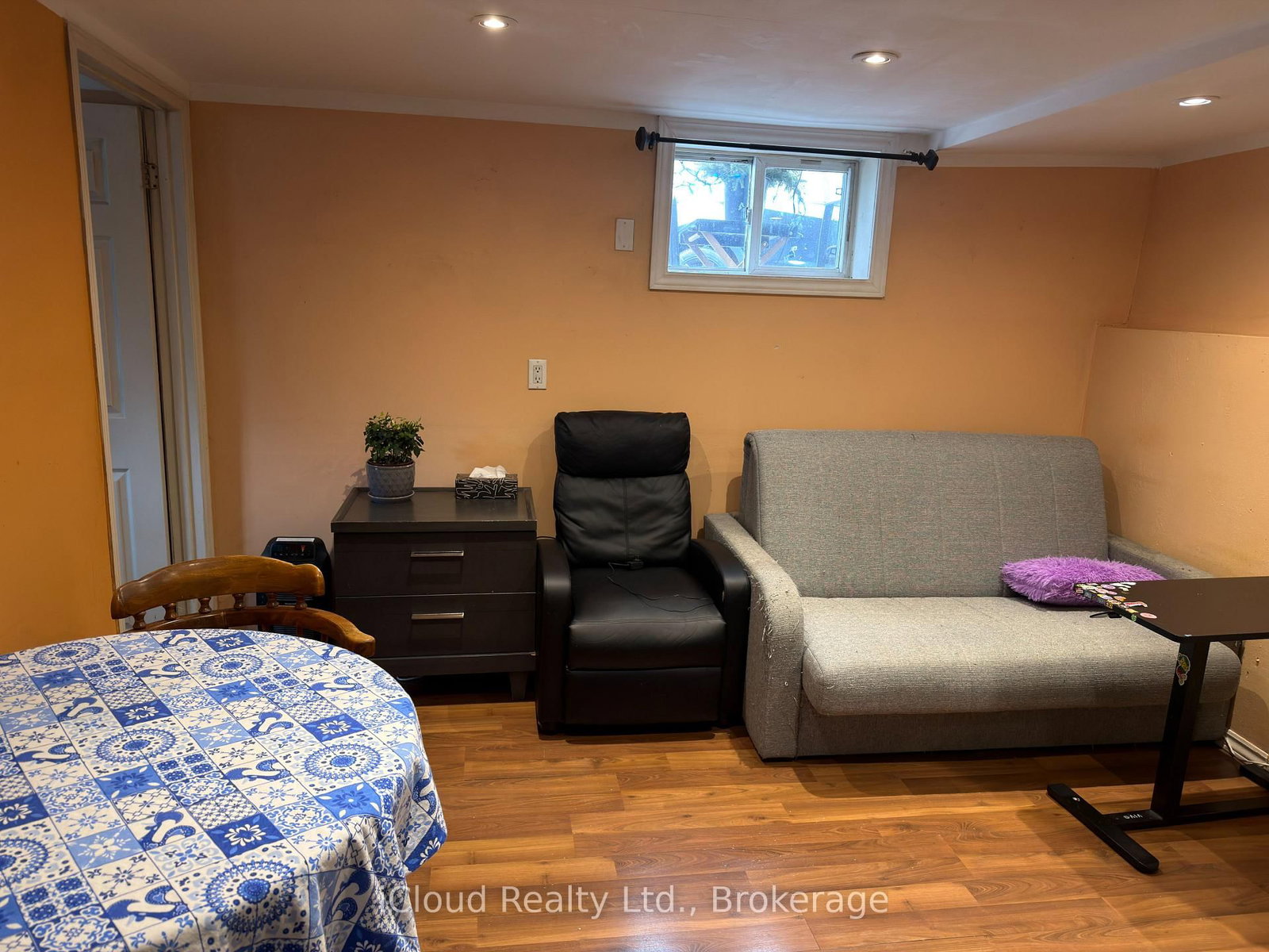 Semi-Detached House for sale at 3587 Ashcroft Crescent, Mississauga, Ontario, L5C 2E6 - Erindale - MLS: W12885558