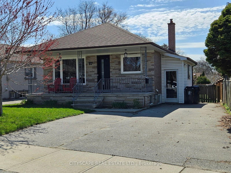 87 Savona Dr, Toronto, M8W 4V2 | Image 2