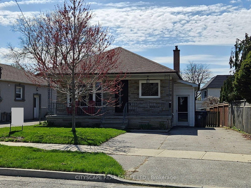 87 Savona Dr, Toronto, M8W 4V2 | Image 3