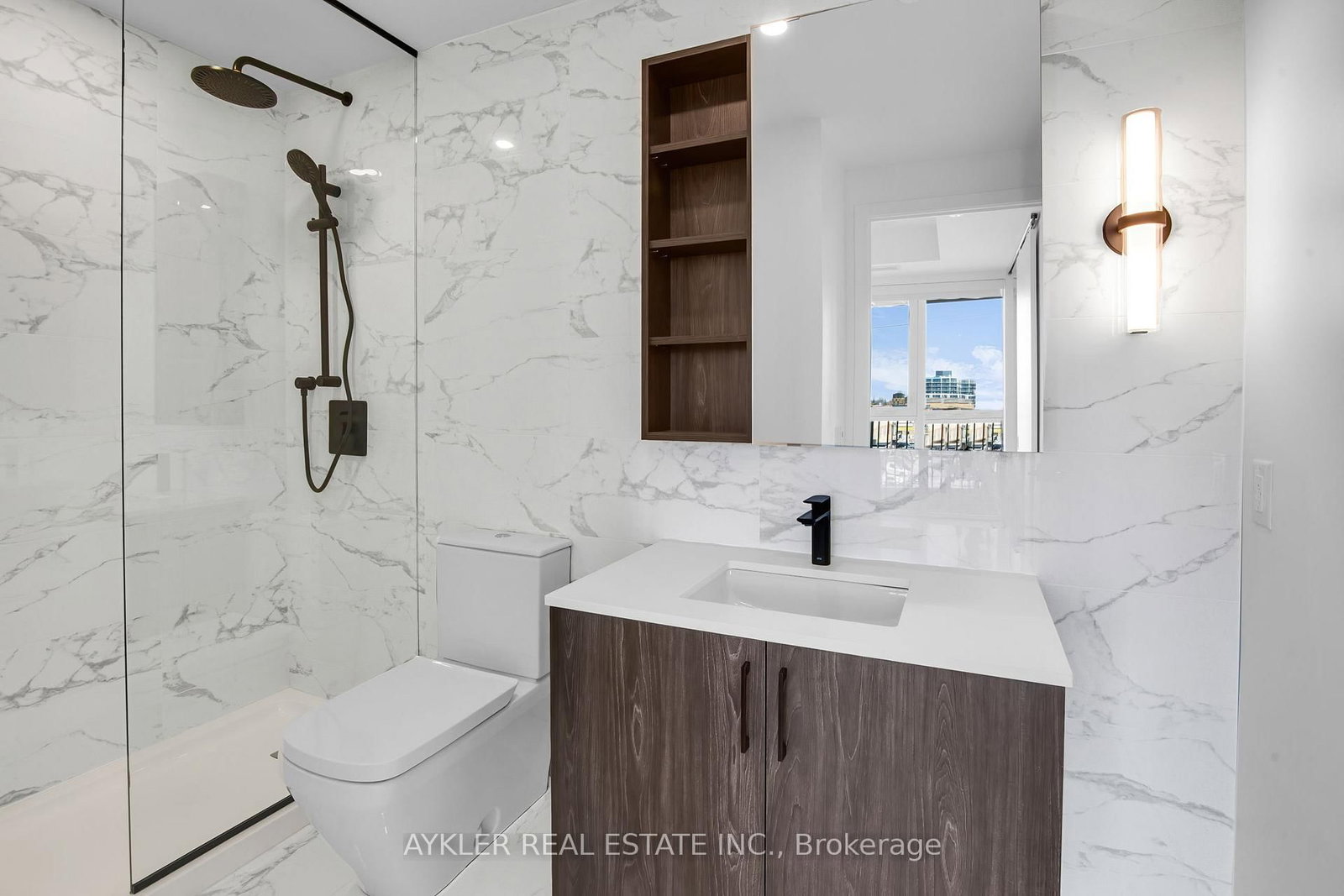 Condo for lease at 410-689 The Queensway, Toronto, Ontario, M8Y 1L1 - Stonegate-Queensway - MLS: W12886674