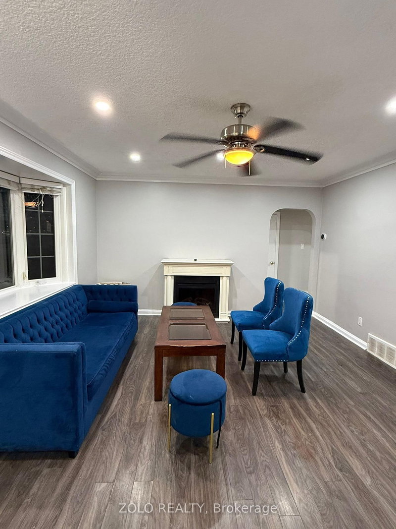 home for lease on 369 Martin Street