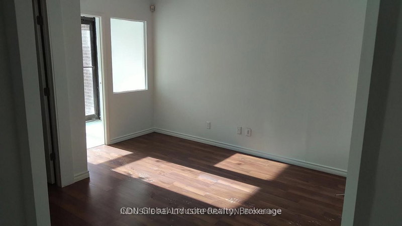 2374 Dunwin Dr, Mississauga, L5L 1J9 | Image 3