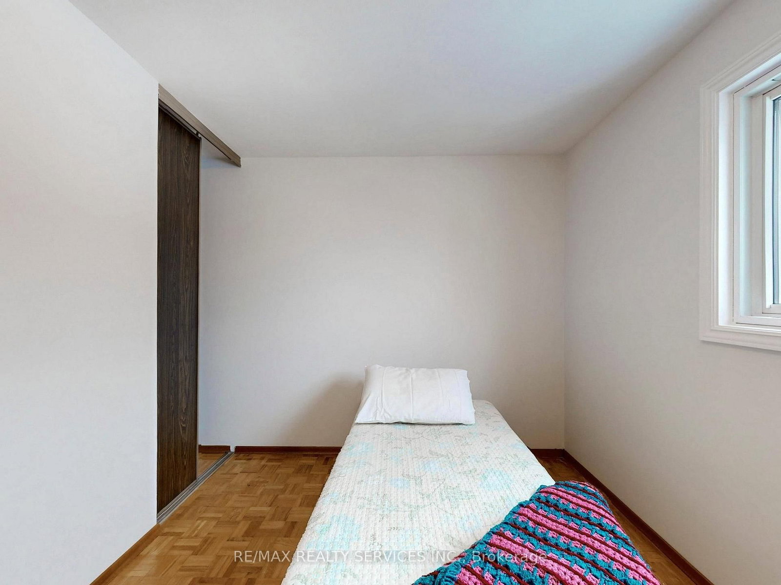 Detached House for sale at 16 Grassington Crescent, Brampton, Ontario, L6S 1Z6 - Northgate - MLS: W12886772