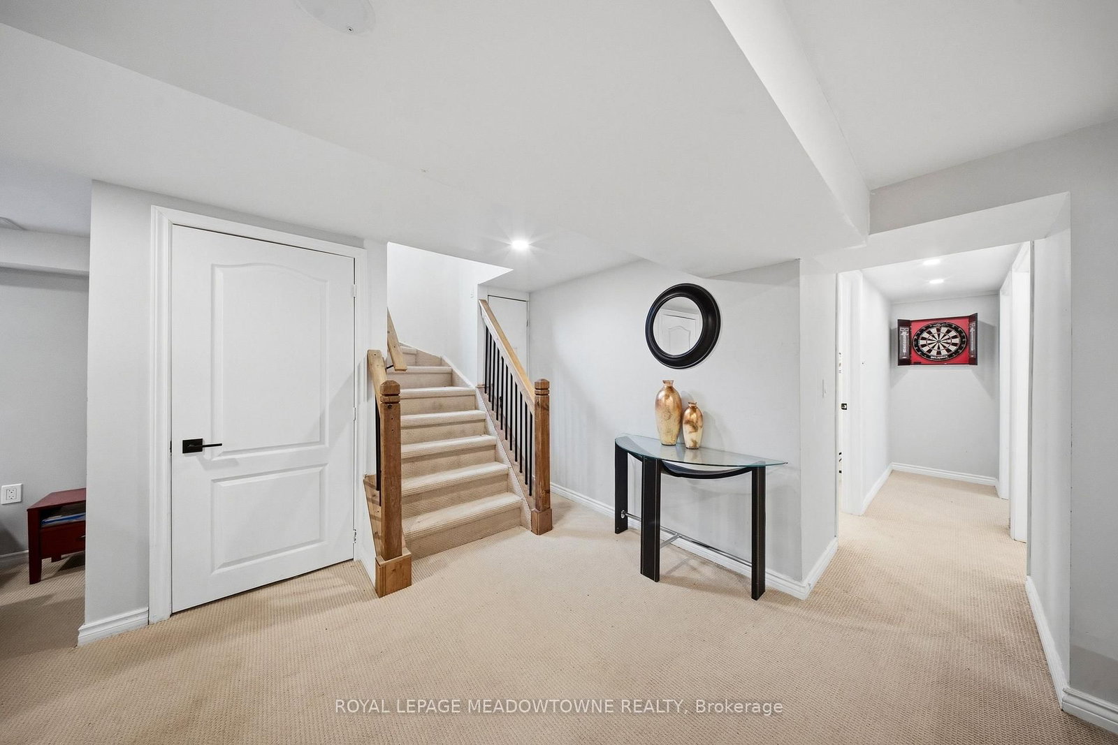 Detached House for sale at 208 Glen Oak Drive, Oakville, Ontario, L6K 2J2 - West - MLS: W12887614