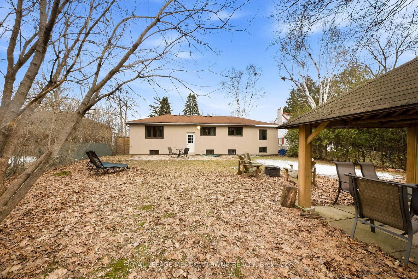 Detached House for sale at 208 Glen Oak Drive, Oakville, Ontario, L6K 2J2 - West - MLS: W12887614