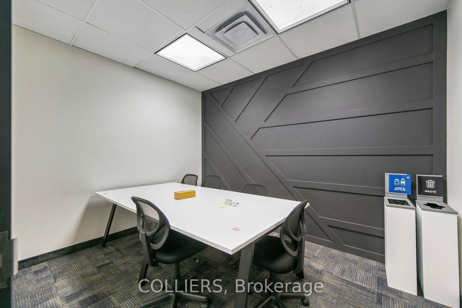 90 Burnhamthorpe Road W, Unit 1502 - Photo 6