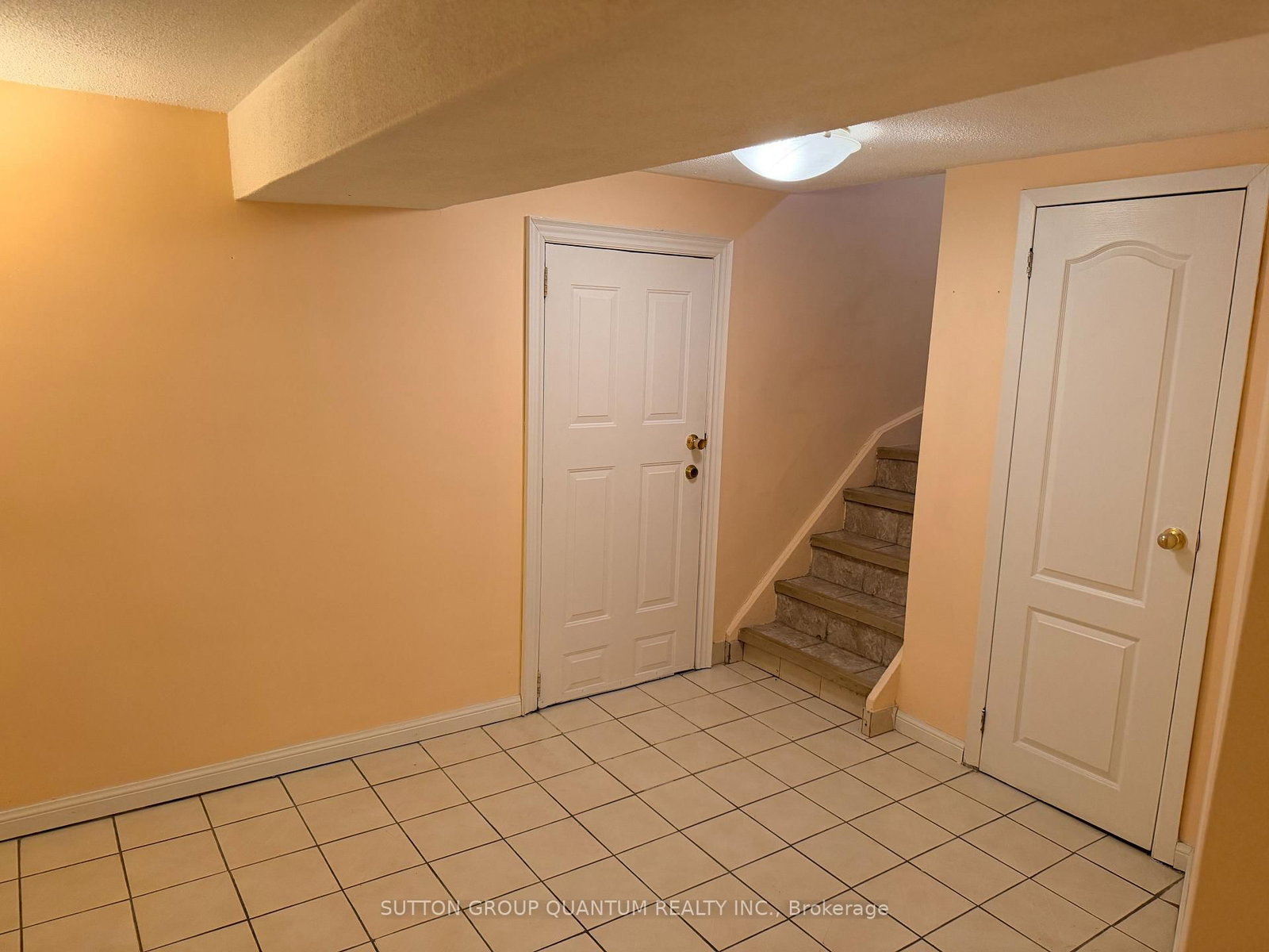 Detached House for sale at 61 Forest Avenue, Mississauga, Ontario, L5G 1L3 - Port Credit - MLS: W12887934