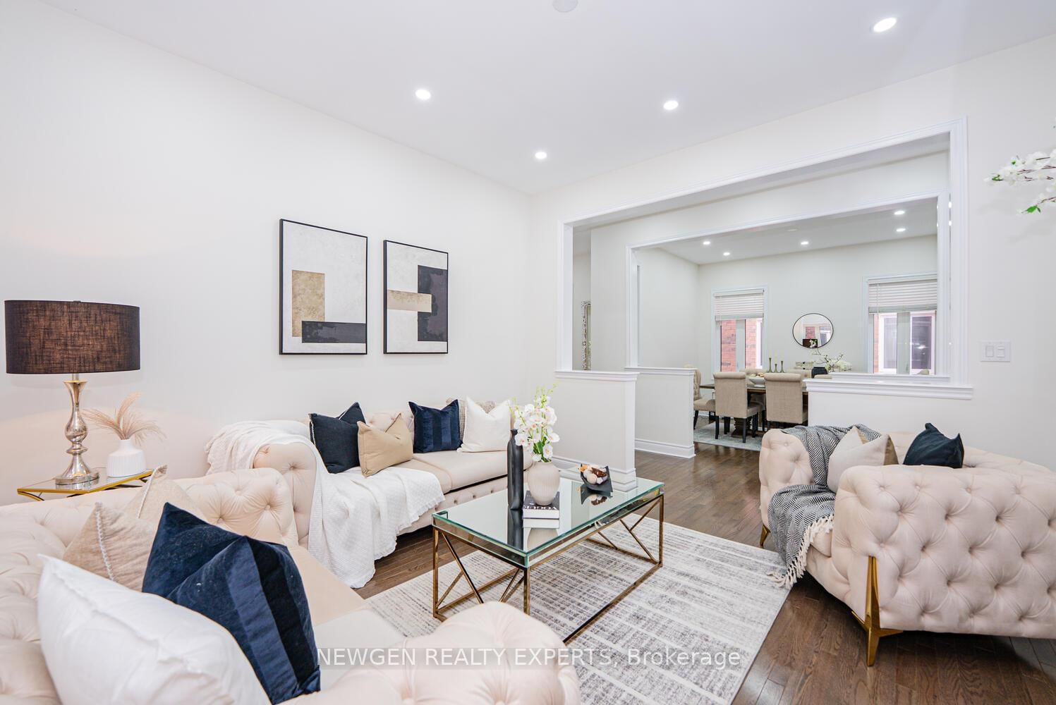 Detached House for sale at 17 Monarch Drive, Halton Hills, Ontario, L7G 0H9 - Georgetown - MLS: W12887980