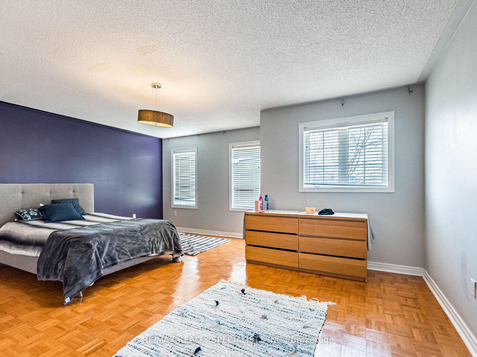 Detached House for sale at 9 Pepperbush Road, Brampton, Ontario, L6P 2L5 - Bram East - MLS: W12888072