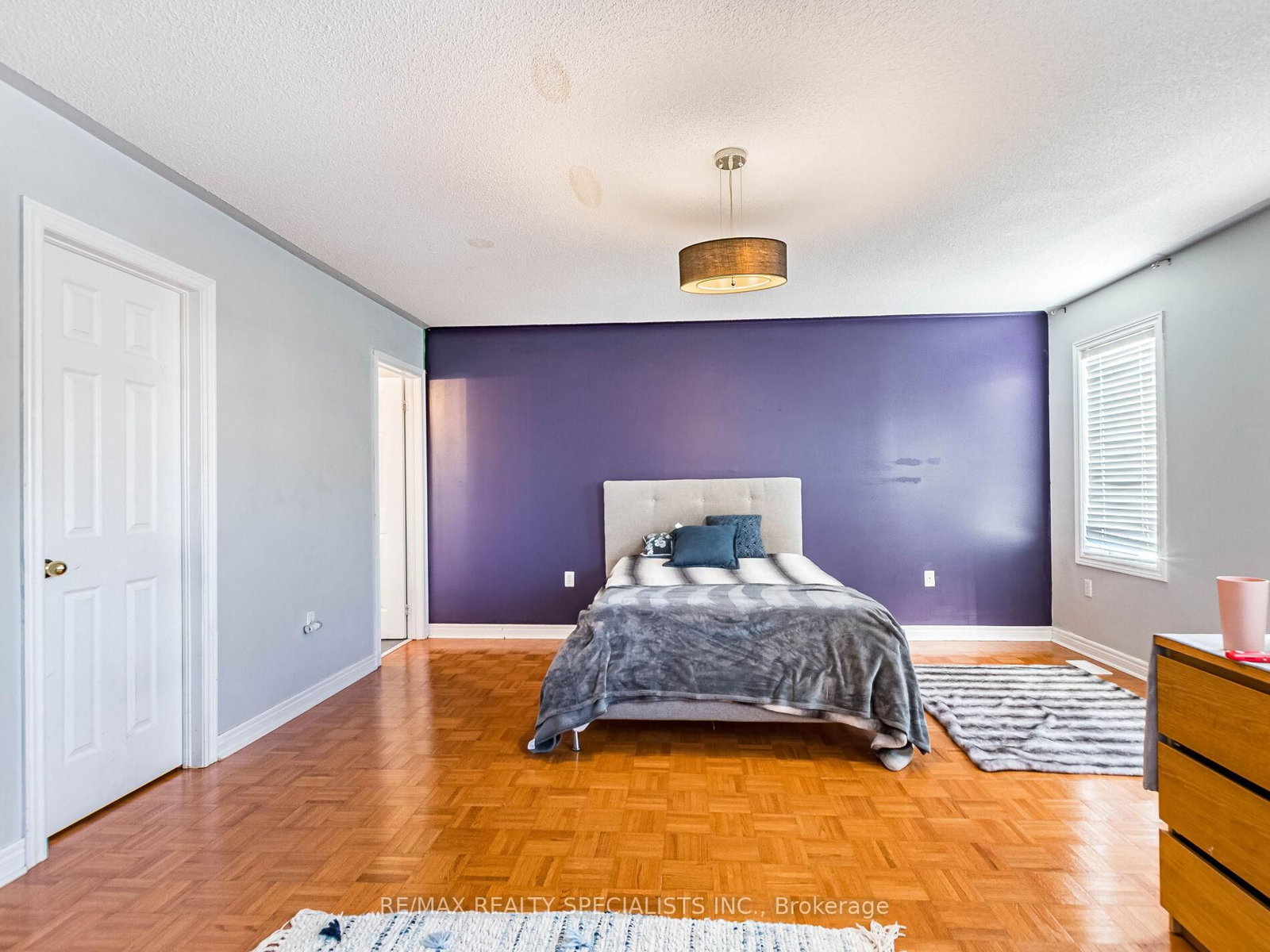 Detached House for sale at 9 Pepperbush Road, Brampton, Ontario, L6P 2L5 - Bram East - MLS: W12888072