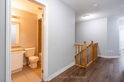 10 Dillon Brampton,ON L6X 3B6 — Photo 18