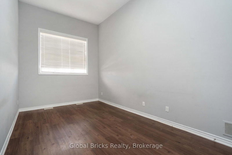 10 Dillon Brampton,ON L6X 3B6 — Photo 20