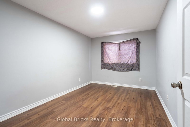 10 Dillon Brampton,ON L6X 3B6 — Photo 26