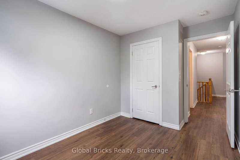 10 Dillon Brampton,ON L6X 3B6 — Photo 28