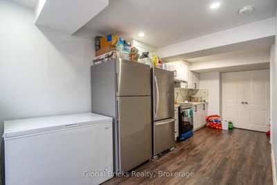 10 Dillon Brampton,ON L6X 3B6 — Photo 34