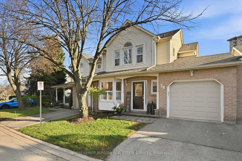 38 - 5255 Lakeshore Rd, Burlington, L7L 5X8 | Image 3