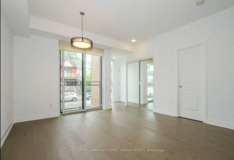 202 - 47 Macaulay Ave, Toronto, M6P 3P2 | Image 3