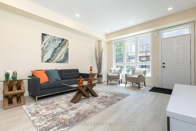 8 - 26 Ernest Avenue