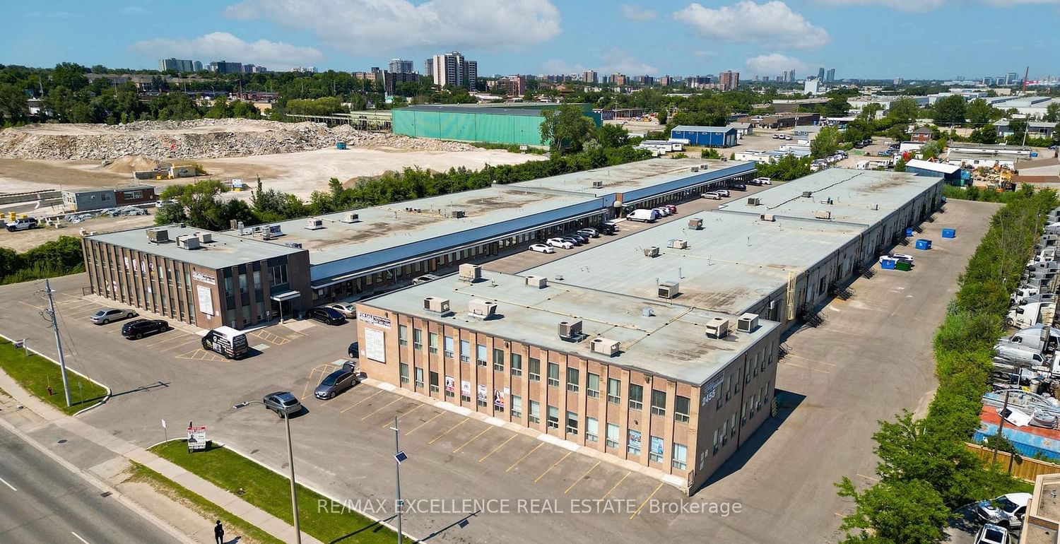 2465 Cawthra Road, Unit 206A - Photo 3