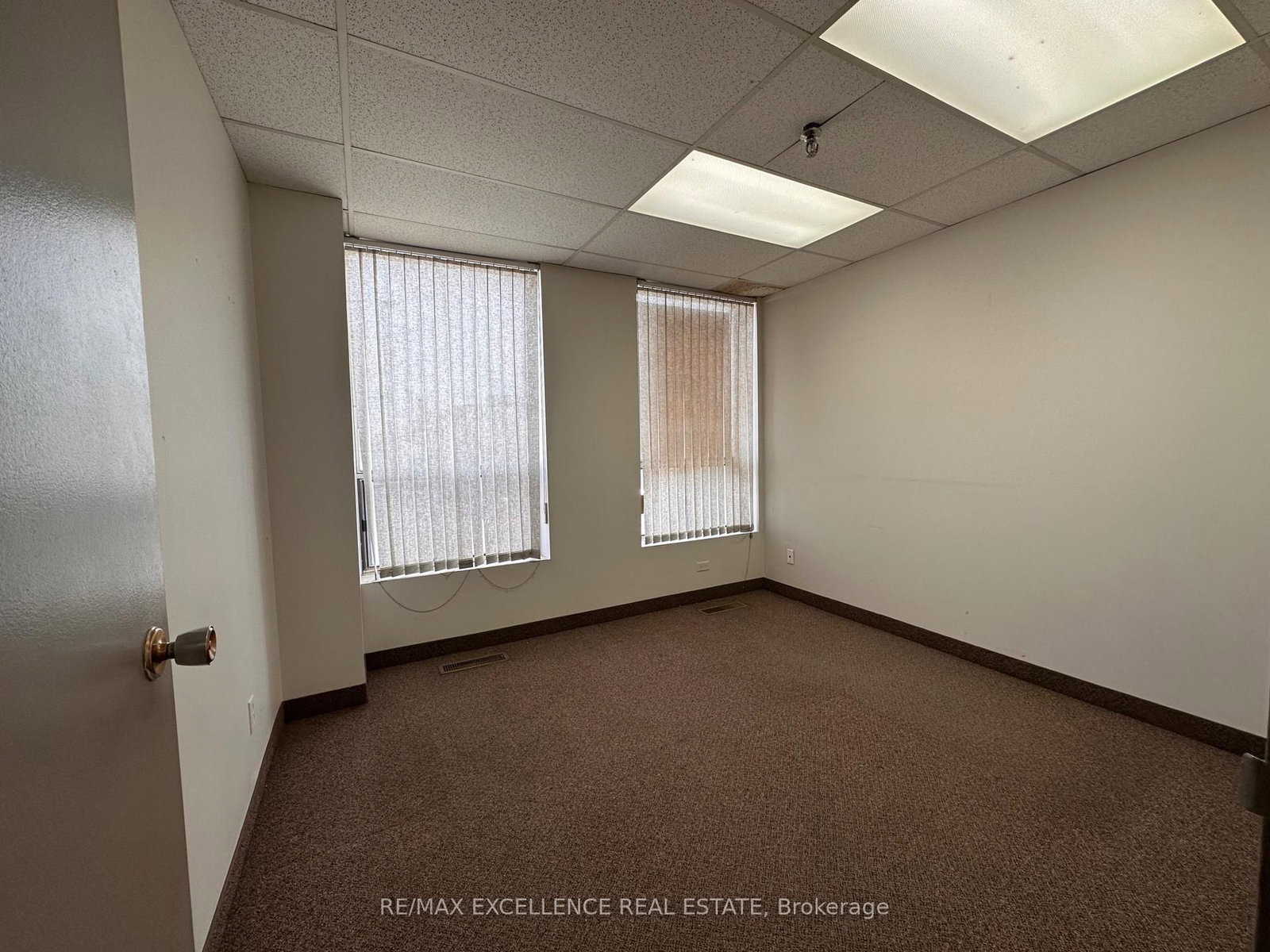 2455 Cawthra Road, Unit 56 - Photo 3