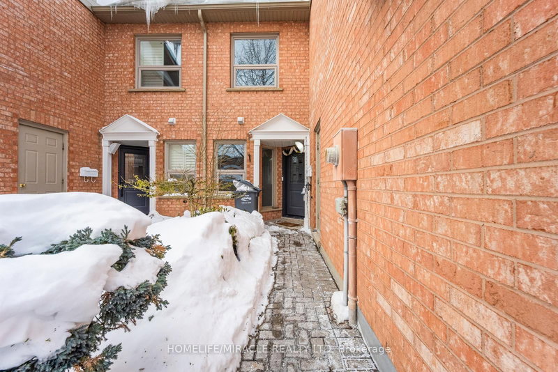 29 - 2065 Sixth Line, Oakville, L6H 5R8 | Image 2