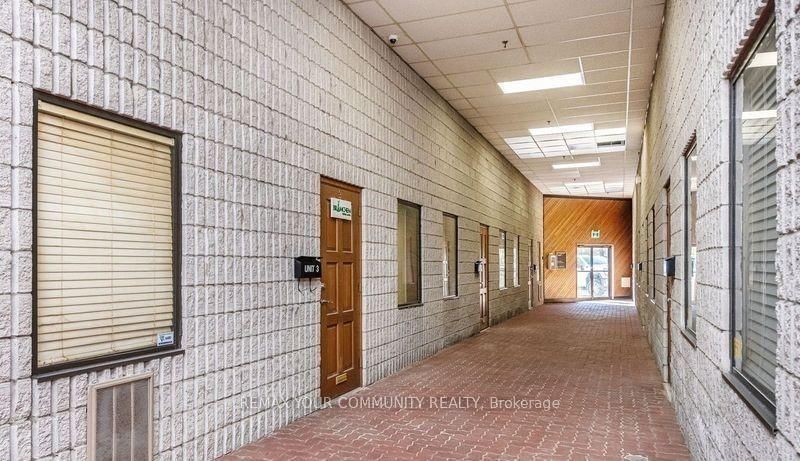 3 - 32 Goodmark Pl, Toronto, M9W 6J4 | Image 2