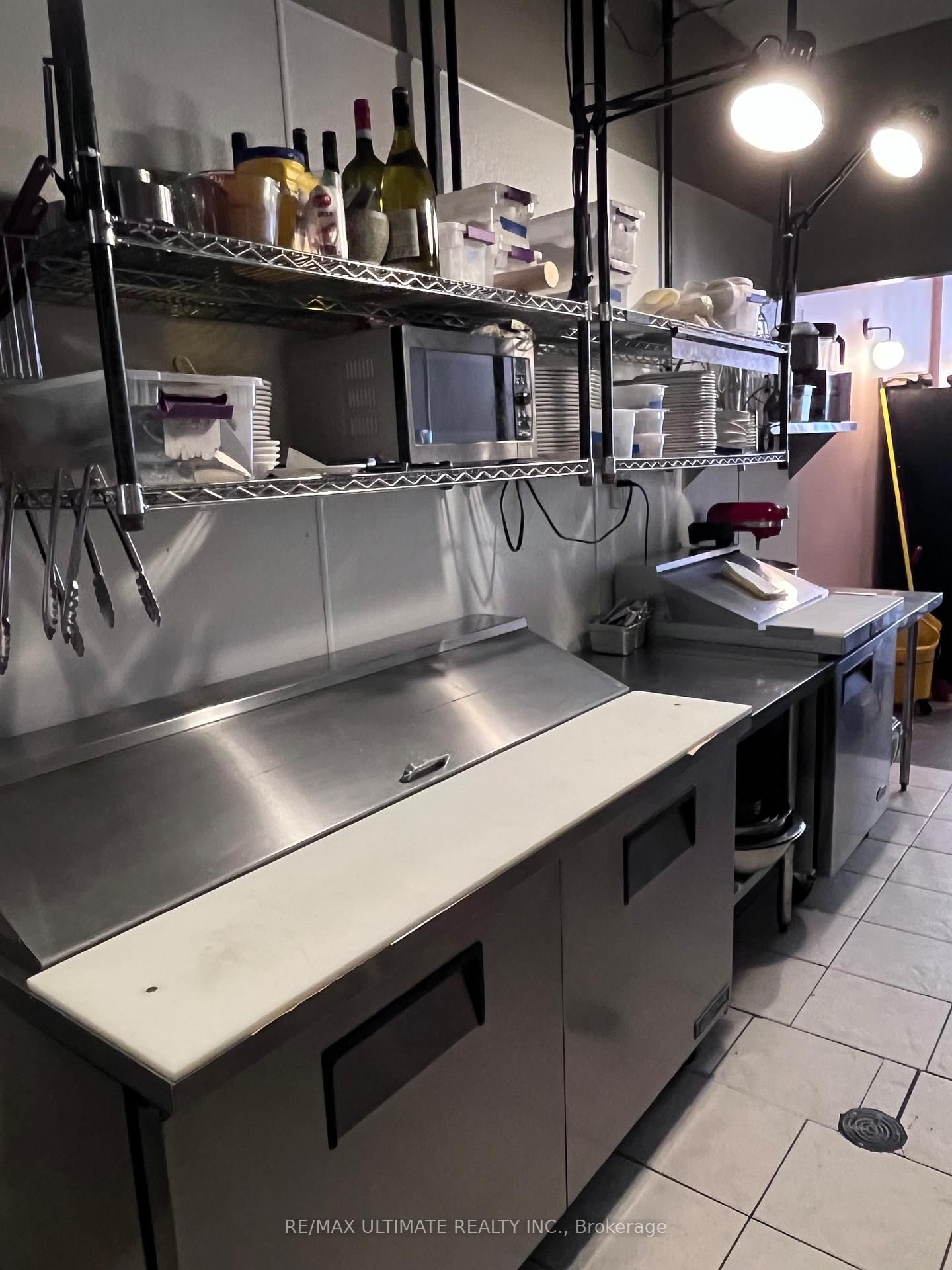 314 Kerr Street - Photo 11