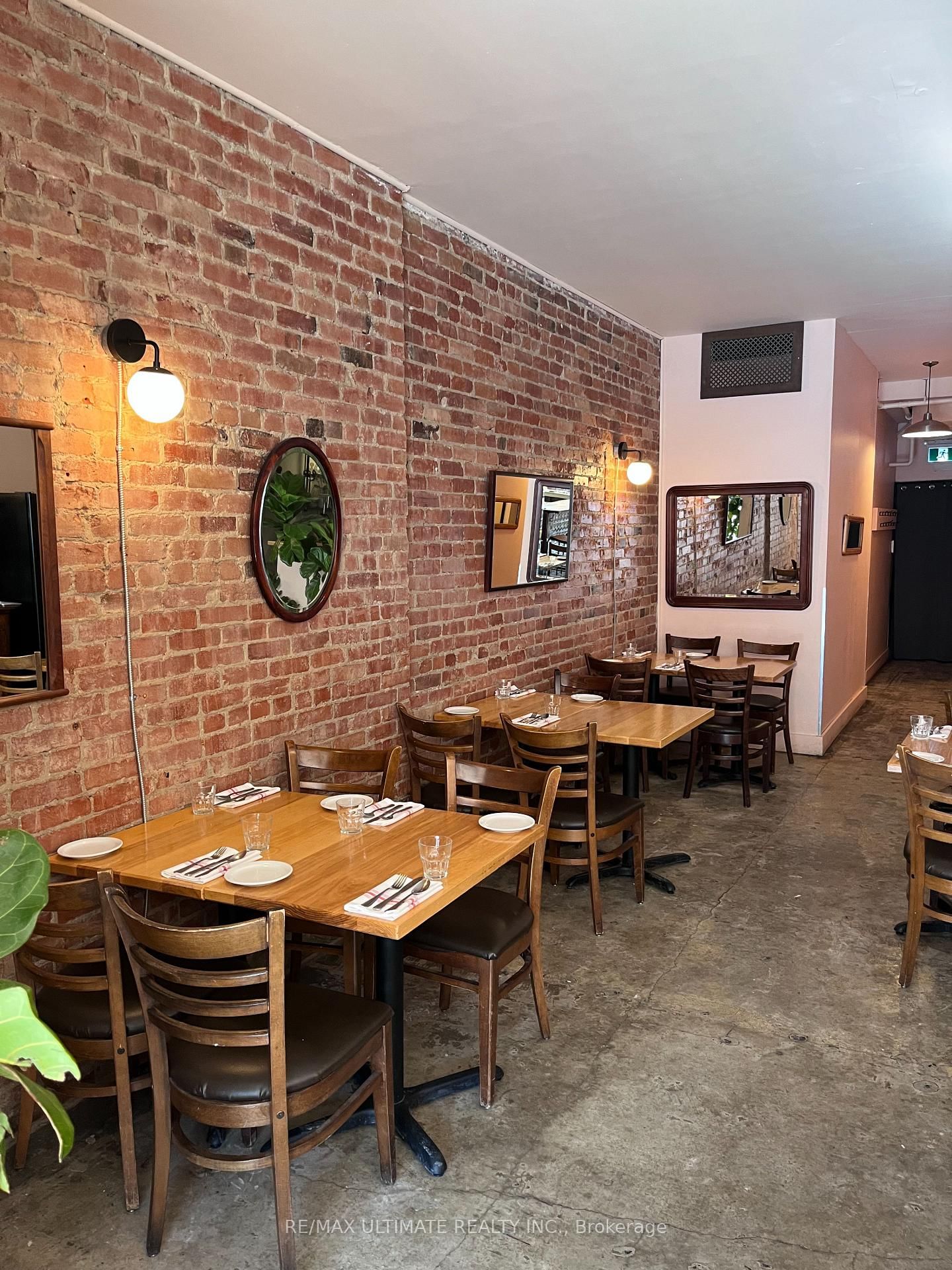 314 Kerr Street - Photo 5