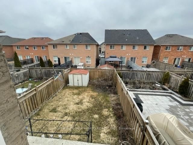 103 Cadillac Cres, Brampton, L7A 3B5 | Image 3