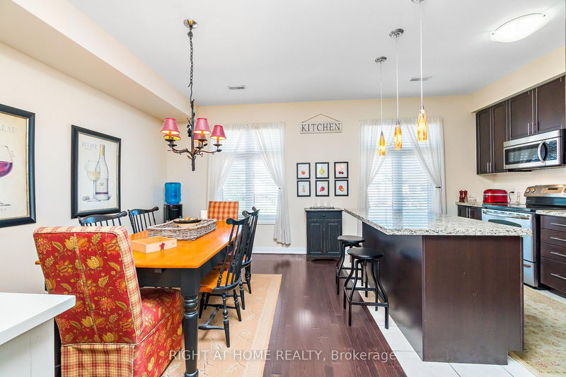 1268 Main St E, Milton, L9T 8M7 | Image 3