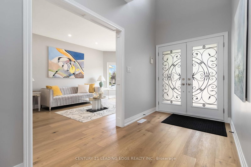 286 Fernforest Dr, Brampton, L6R 1B6 | Image 3