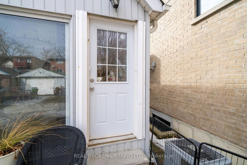BSMT - 12 VILLA Rd, Toronto, M8W 1M5 | Image 2