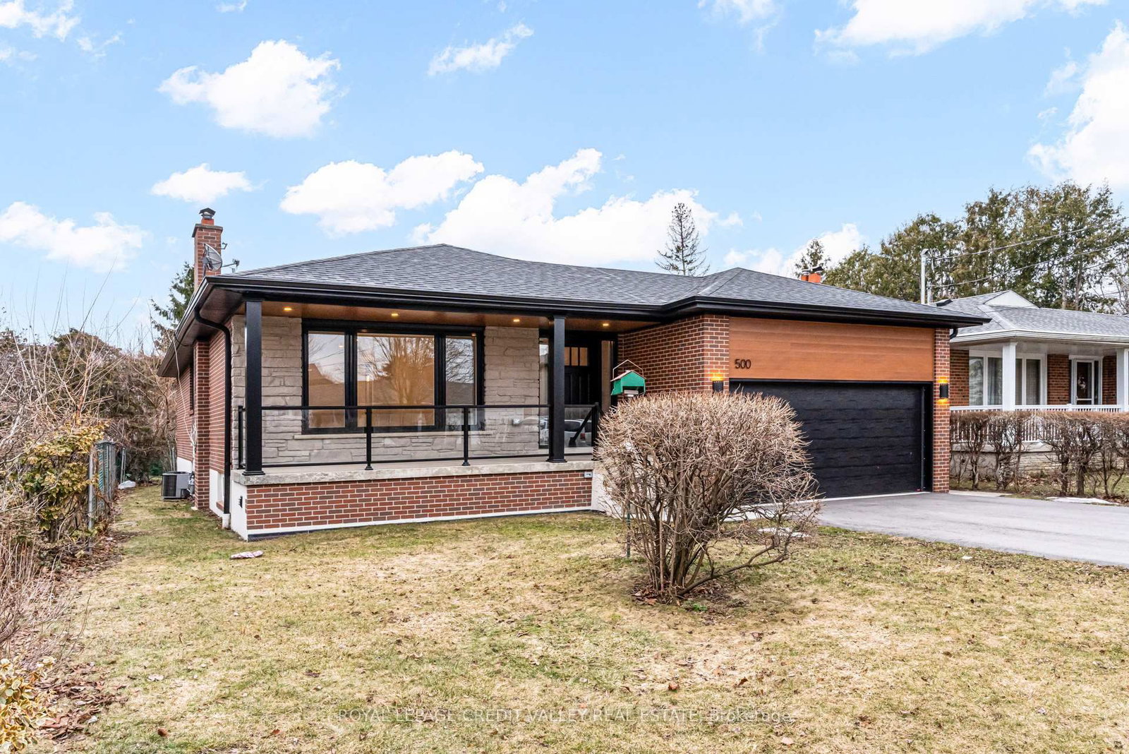 Detached House for sale at 500 Selsey Drive, Mississauga, Ontario, L5A 1B9 - Cooksville - MLS: W12890422