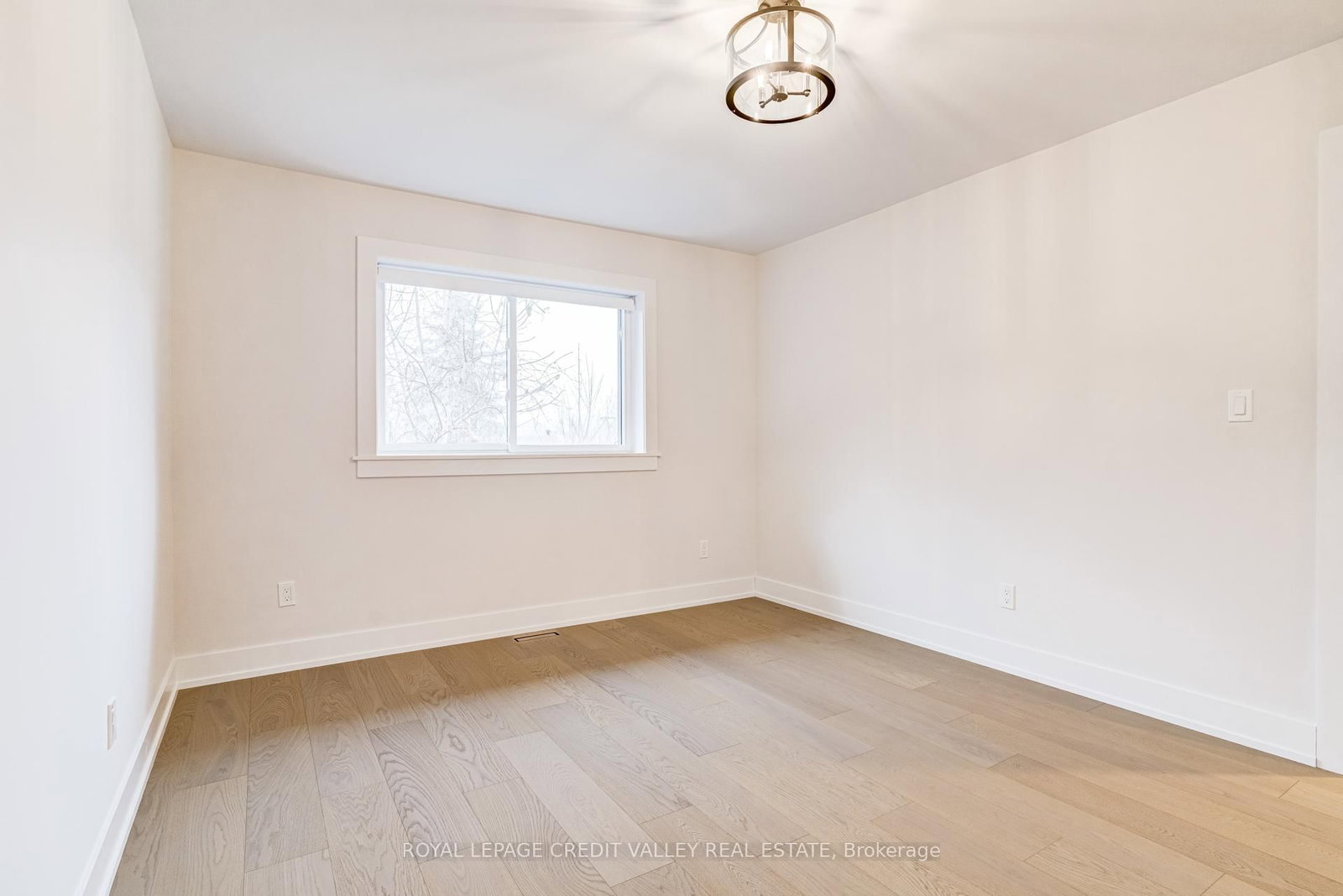 Detached House for sale at 500 Selsey Drive, Mississauga, Ontario, L5A 1B9 - Cooksville - MLS: W12890422