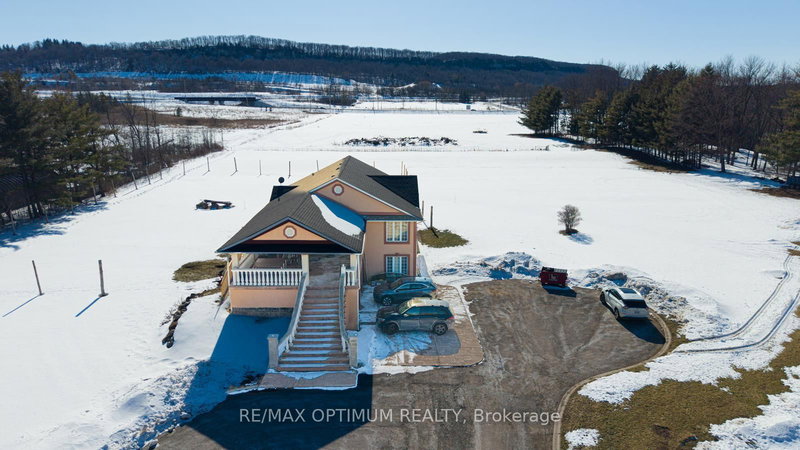 52 Peru Rd, Milton, L9T 2V7 | Image 3