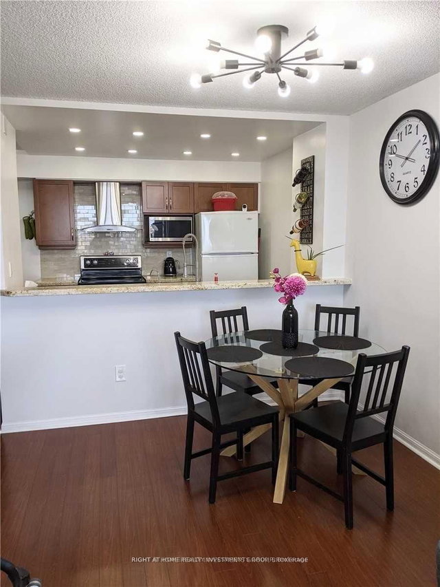 812 - 550 Webb Drive