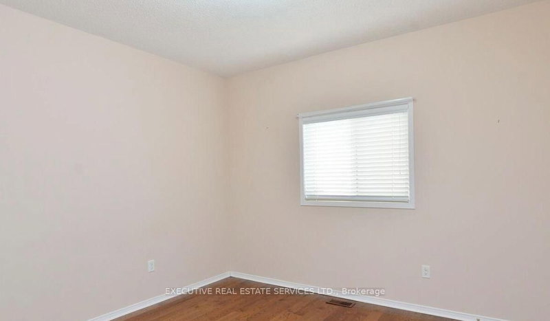 11 Midvale Rd, Brampton, L7A 2N1 | Image 3