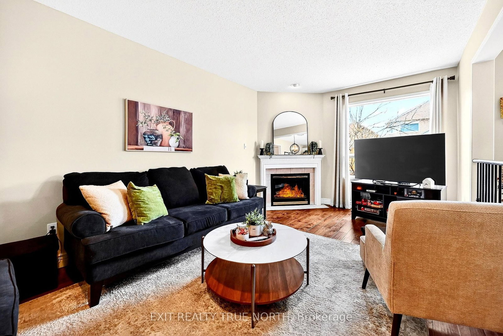 Listing Image 17