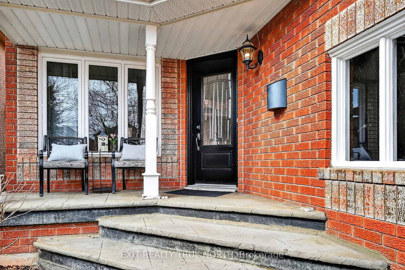 17 Chester Cres, Halton Hills, L7G 5W5 | Image 3