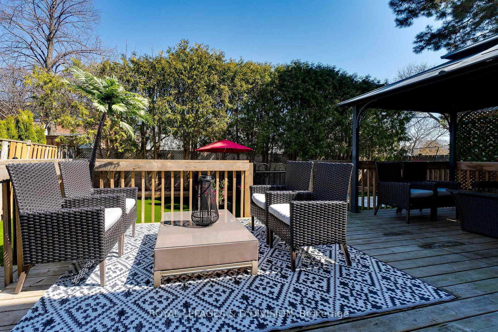 365 Lynn Place - Photo 44