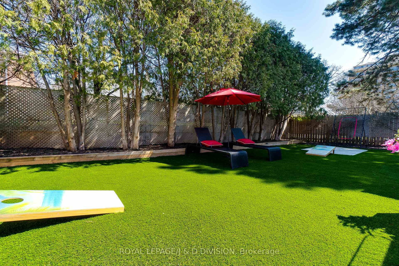 365 Lynn Place - Photo 45