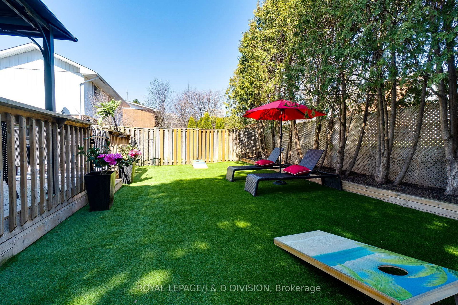 365 Lynn Place - Photo 46