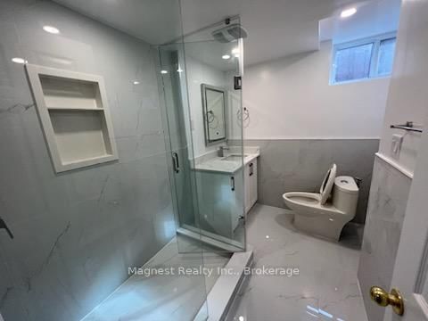 Lower - 1400 Bunnell Dr, Burlington, L7P 2E1 | Image 2