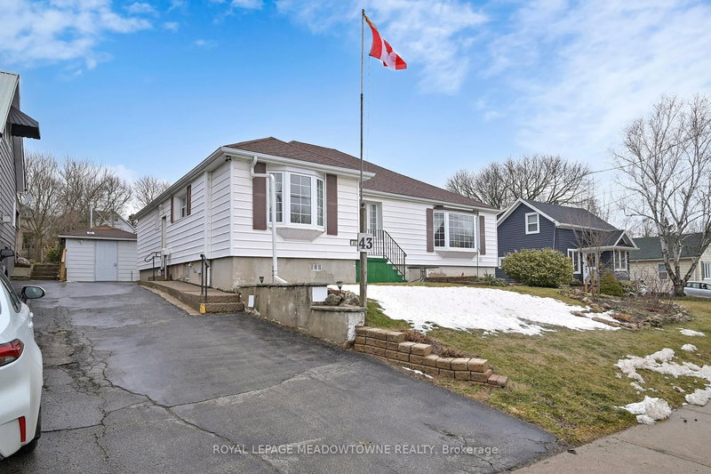 43 Cobblehill Rd, Halton Hills, L7J 1P1 | Image 2