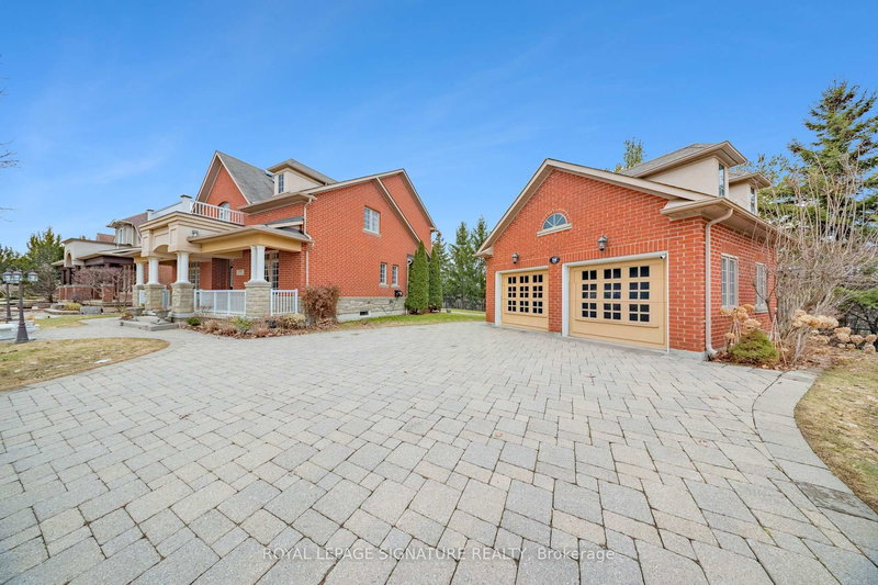 1590 Hallstone Rd, Brampton, L6Y 5K8 | Image 3